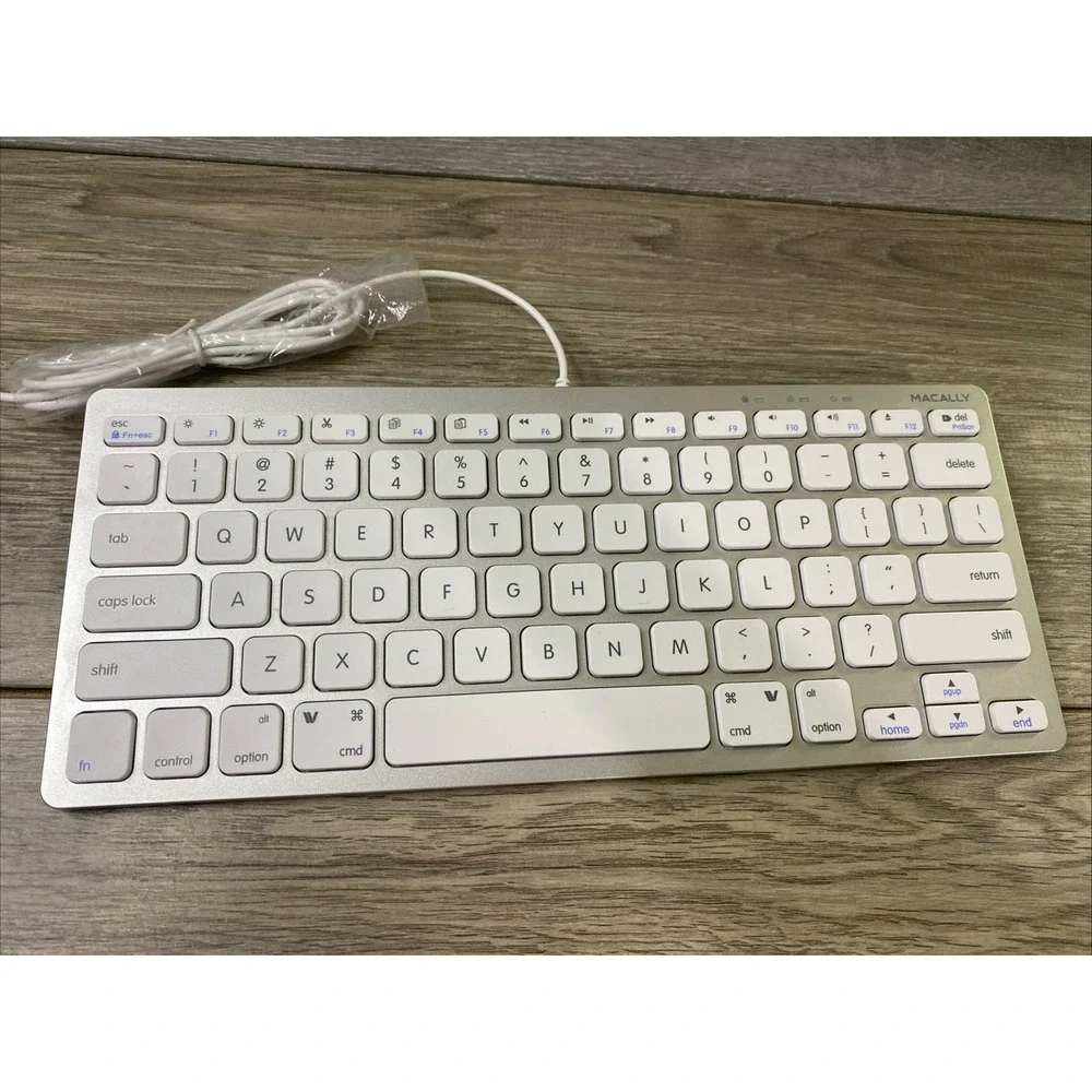 Macally SLIMKEYCA Wired‎ USB Keyboard Mac Silver White Excellent Compact Design